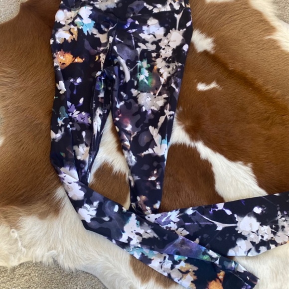 Nike leggings - Picture 3 of 3